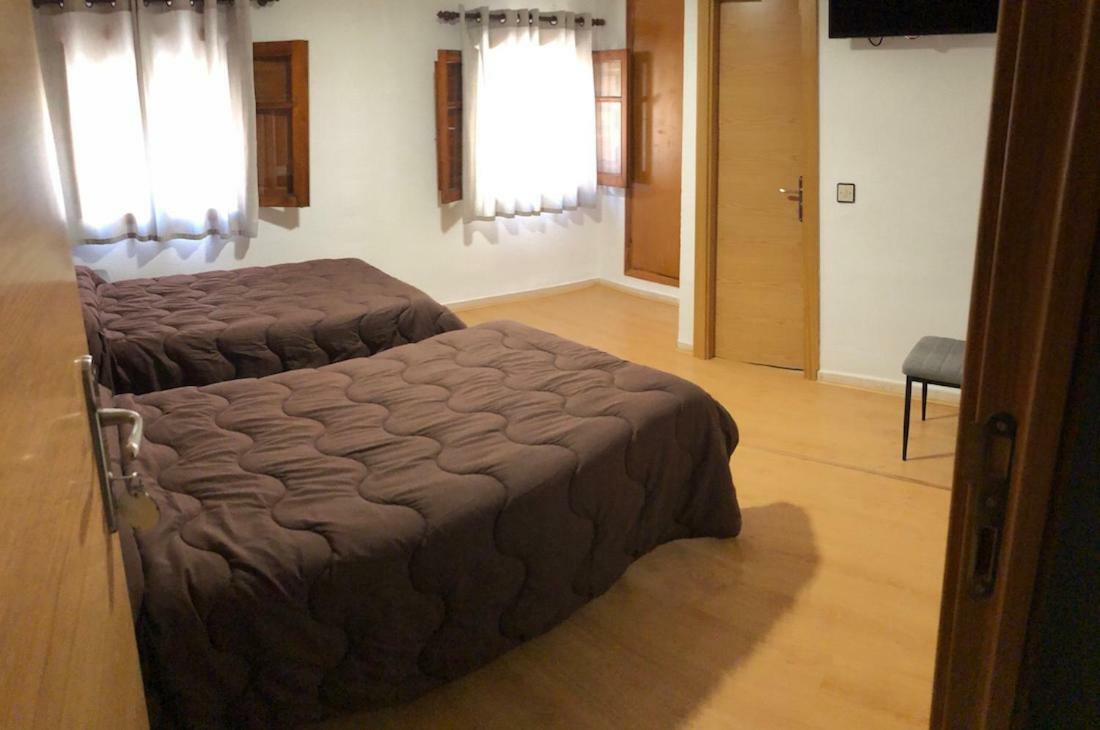 Hostal El Arco Almazán Extérieur photo